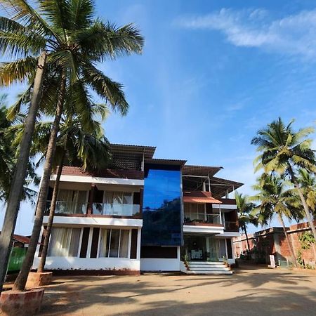 Coastal Bay Beach Resort Harnai Extérieur photo
