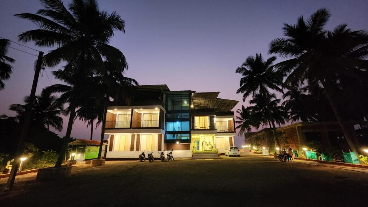 Coastal Bay Beach Resort Harnai Extérieur photo